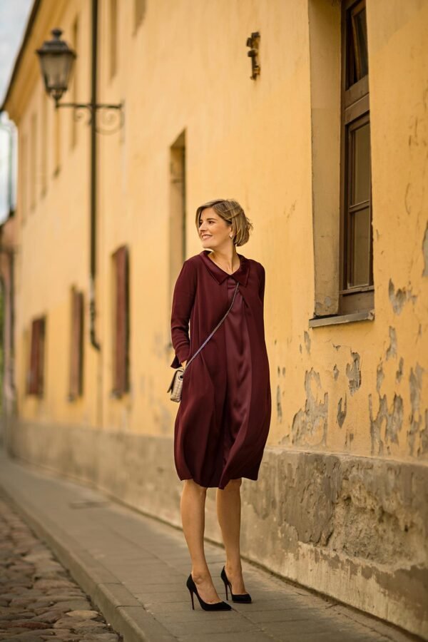 Puošnios suknelės progoms - Rudeninė burgundiška spalva suknelė - Tauri Look